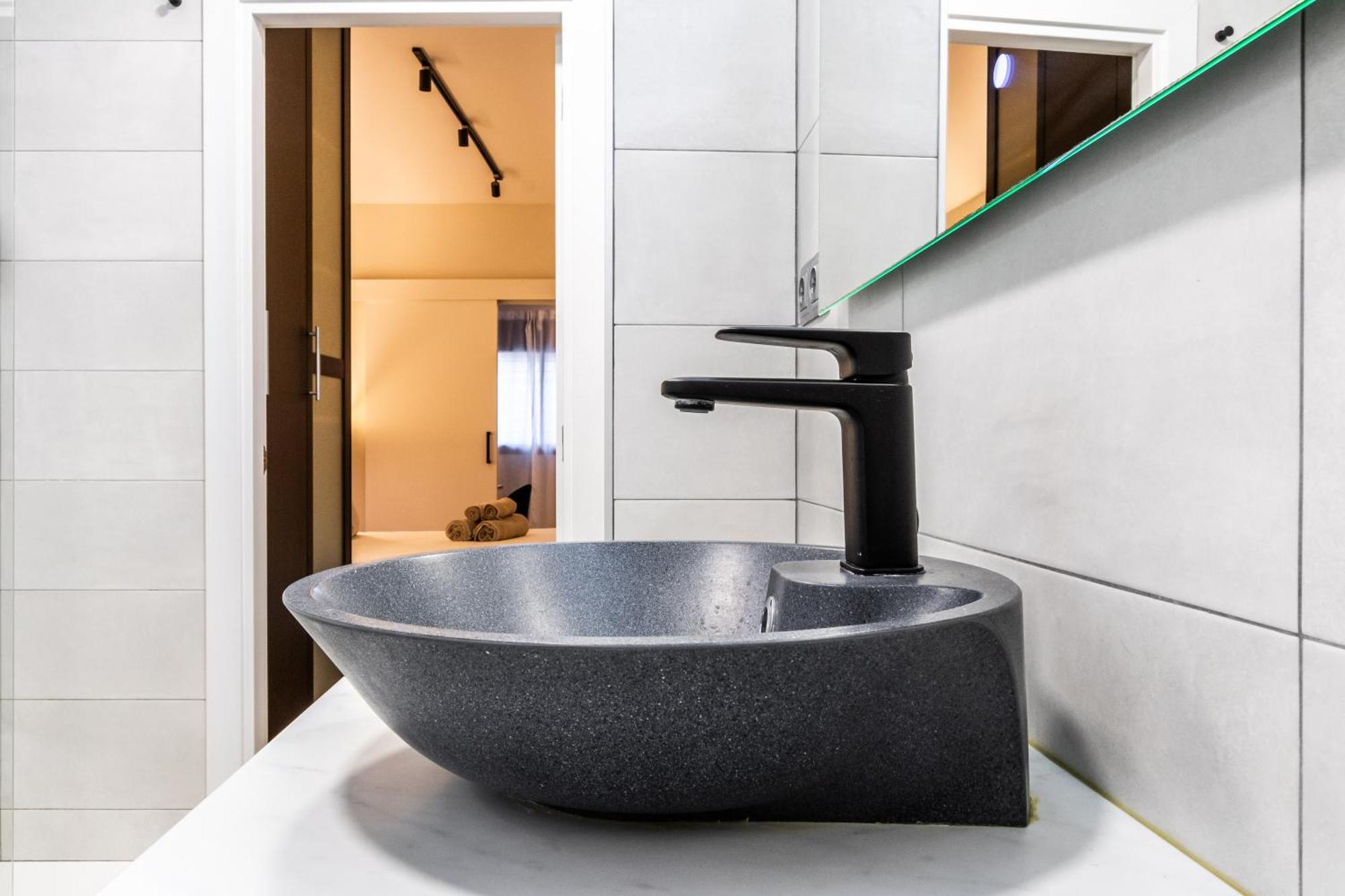 Exclusive Apartments Barcelona 4 Personas St Pere Terrassa Ngoại thất bức ảnh
